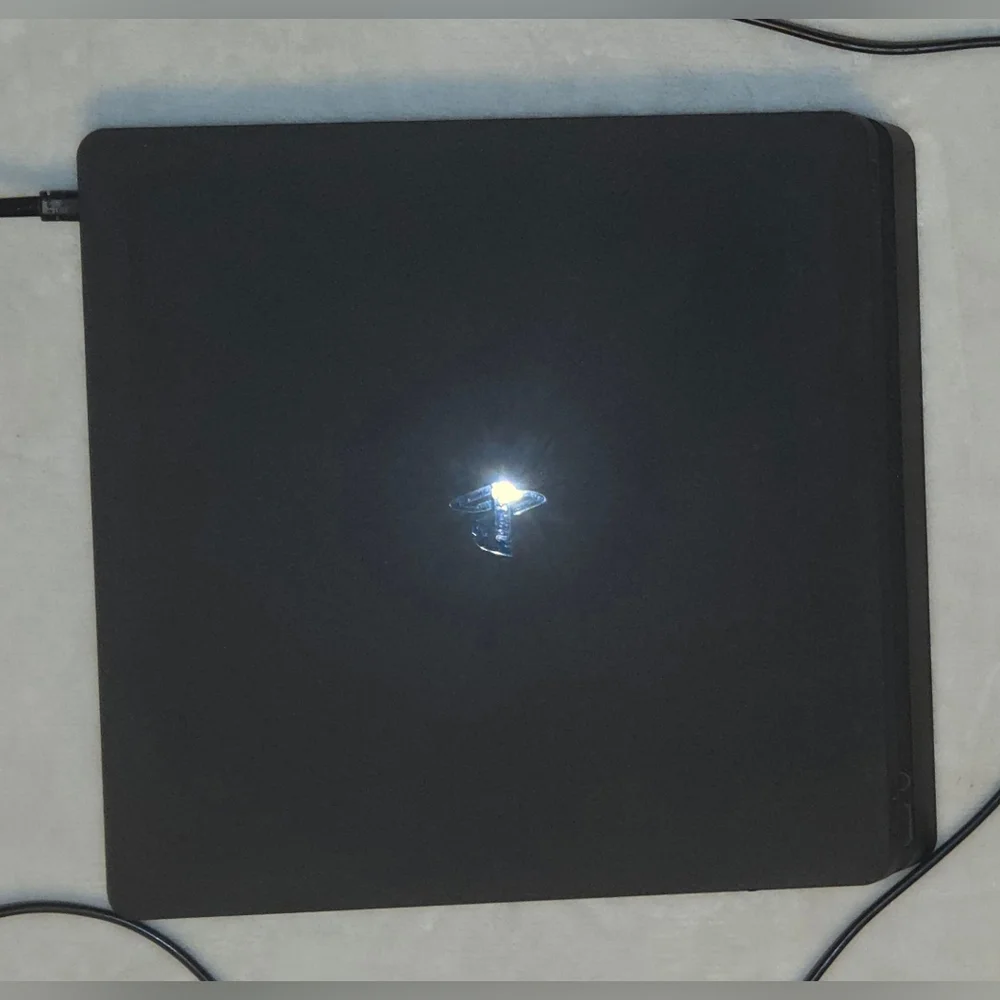 PlayStation 4 Slim 500GB Bundle